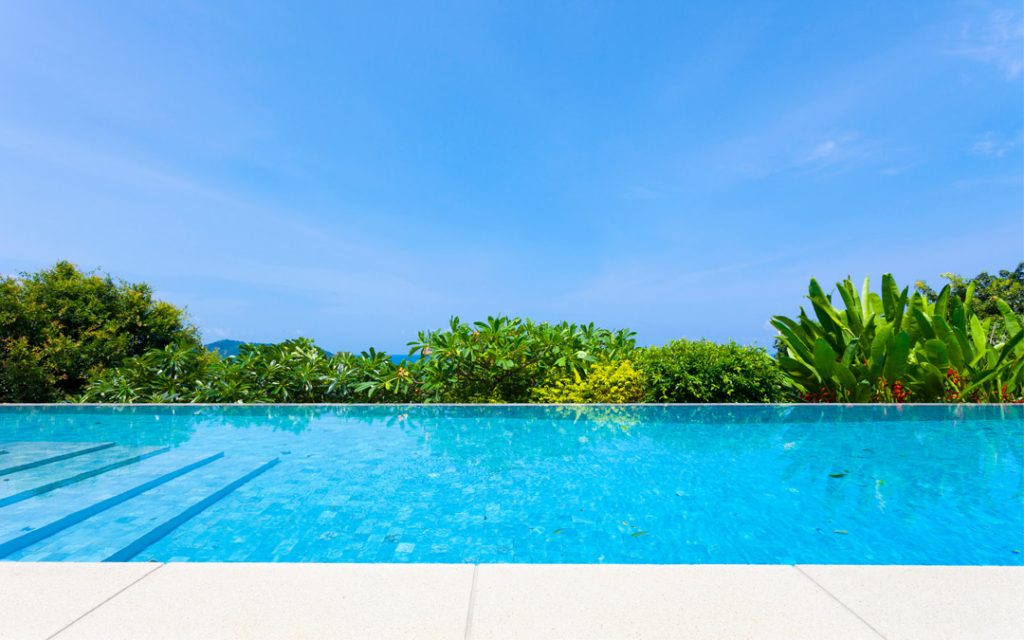 Cost to build a pool in Cape Coral